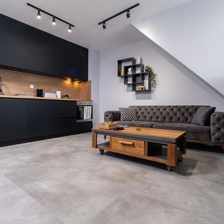 Chic 1Br Apartment With Balcony In Plovdiv Exterior photo