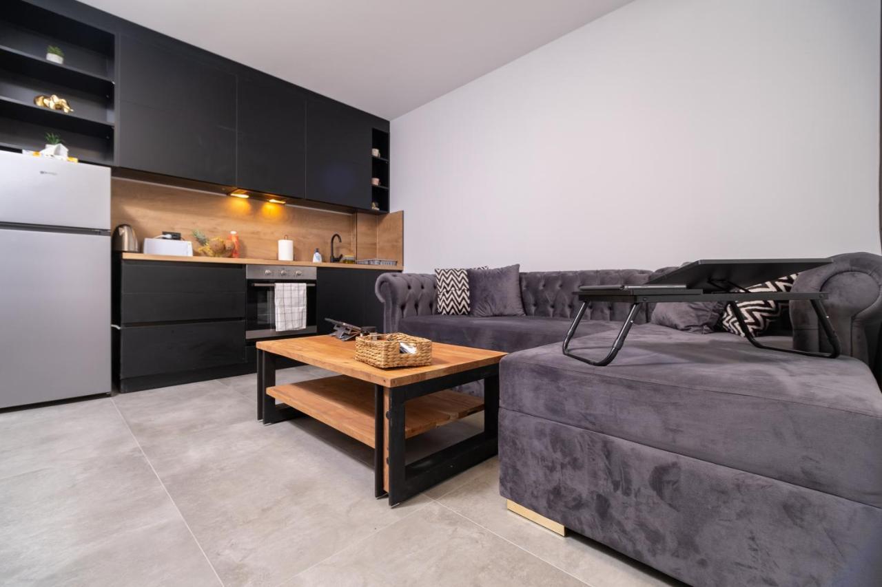 Chic 1Br Apartment With Balcony In Plovdiv Exterior photo